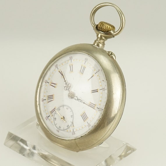 Working Relief Case Pocket Watch Vintage Military… - image 4