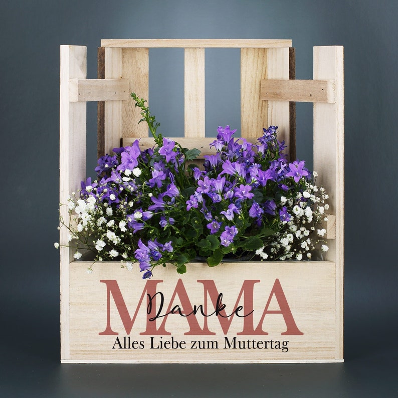 Plant box for mom or grandma with personal print for Mother's Day image 1