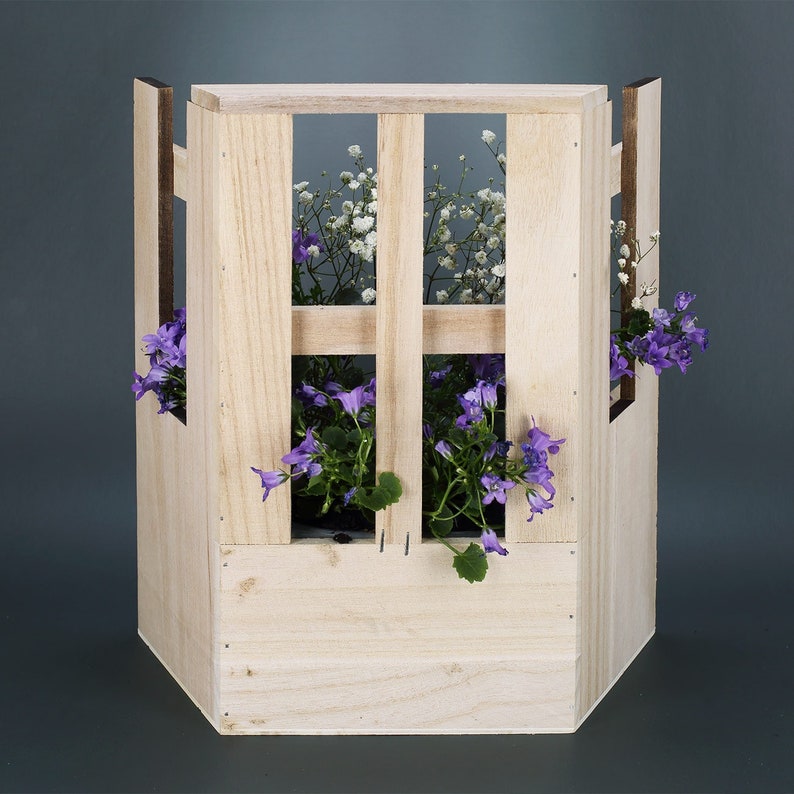Plant box for mom or grandma with personal print for Mother's Day image 4