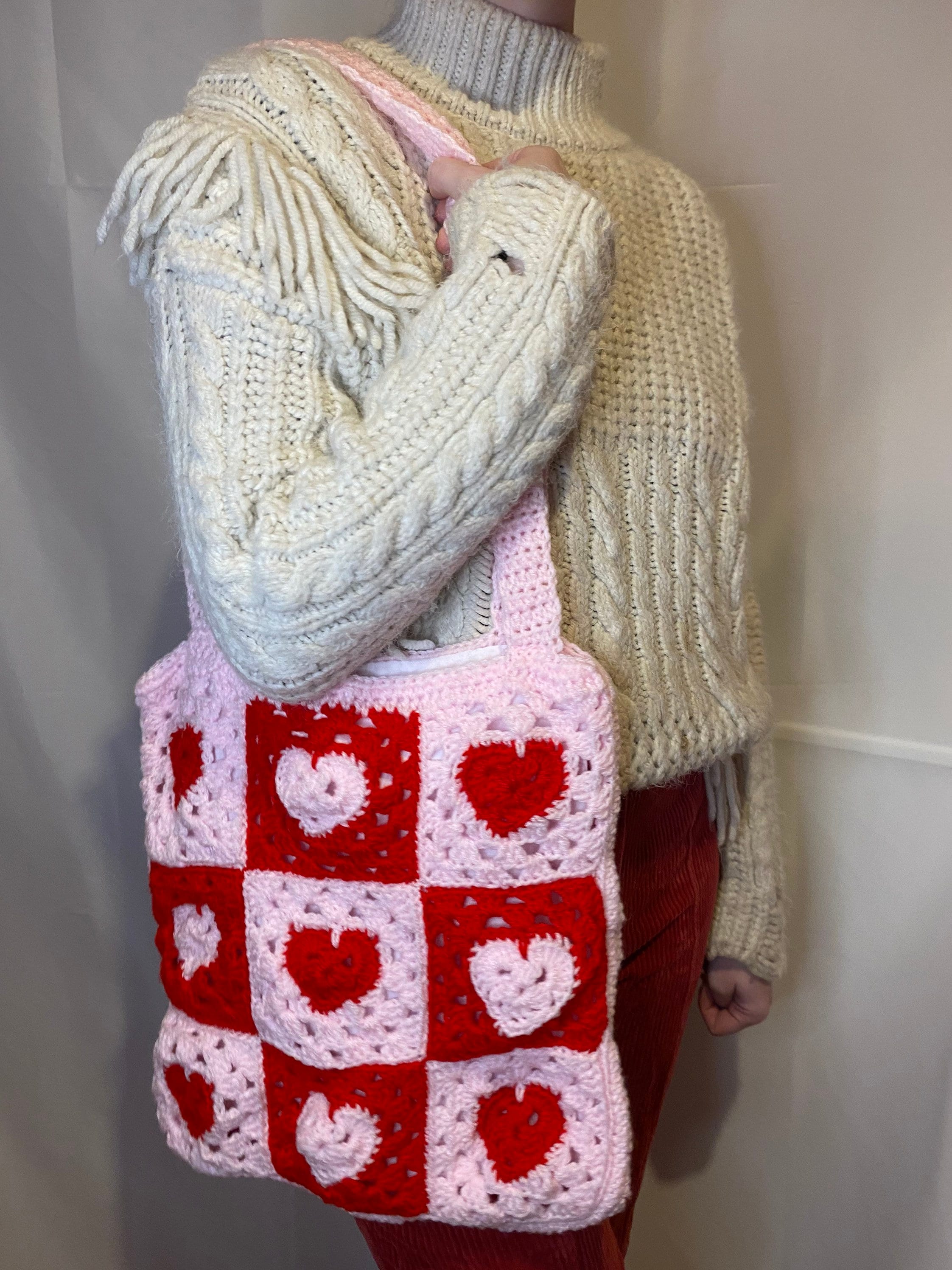crochet heart bag ♡♡♡ #crochet #heart #crochetbag