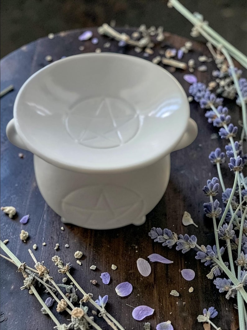 Black or White Cauldron Wax Melt Burner – Ceramic Oil Warmer for Witch Altar Decor image 6