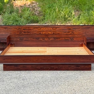 Westnofa Rosewood King Platform Bed Floating Nightstands Scandinavian Mid Century Modern