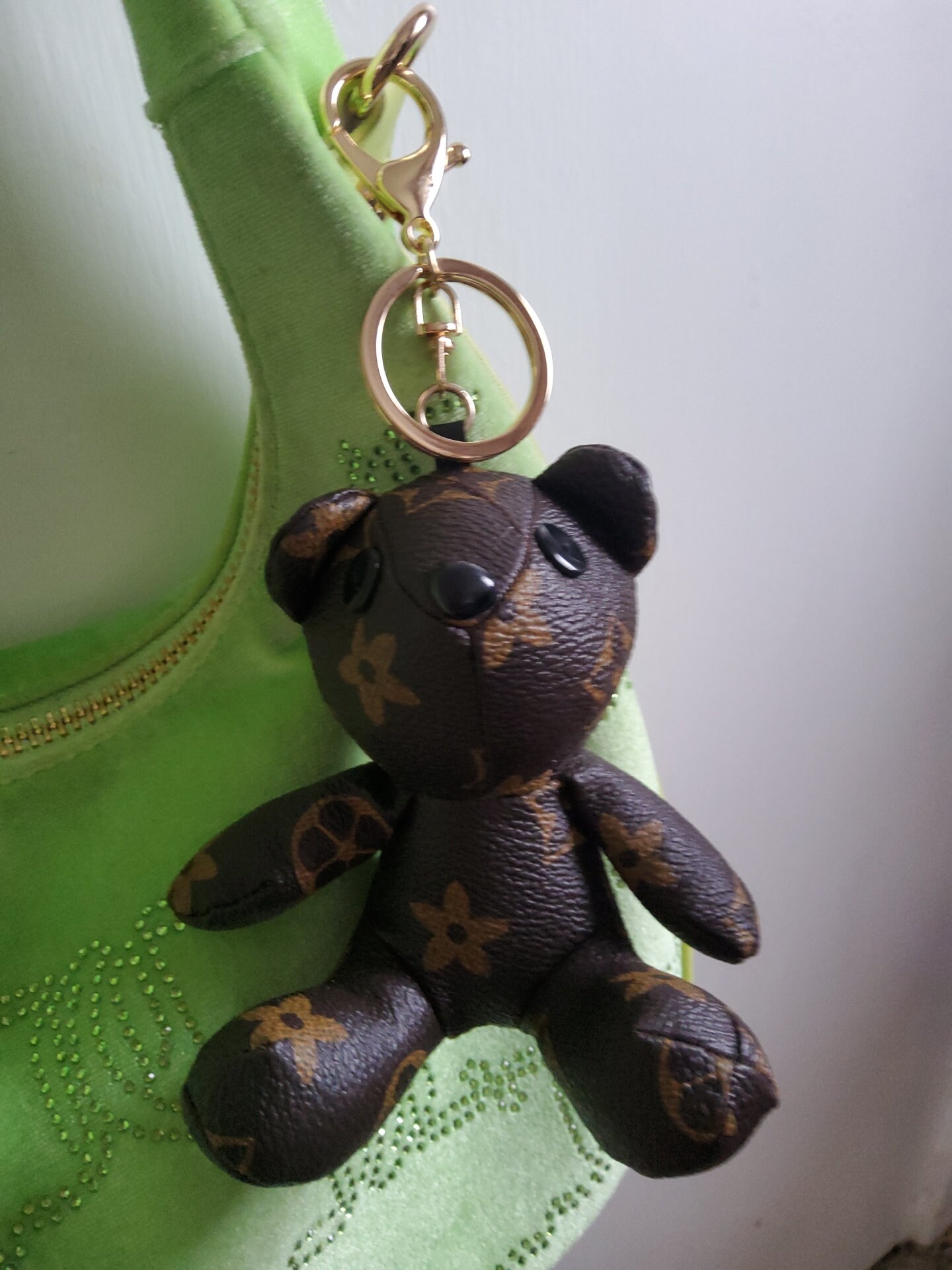 ThriftyStyler Handmade Designer Style Bulldog Keychain & Handmade Gift Pouch