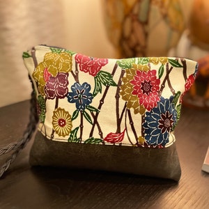 Vintage Kimono Silk Leather Cosmetic Bag Handwoven  Wristlet Wallet