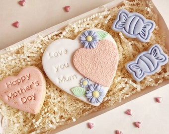 Mothers day cookies gift box