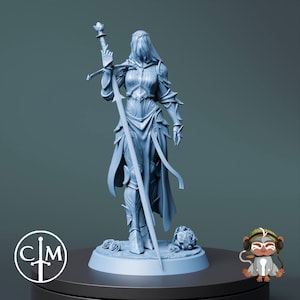 Female Knight Paladin Miniature 3D Print compatible with DnD for painting and Tabletop RPGs, Claymore Miniatures