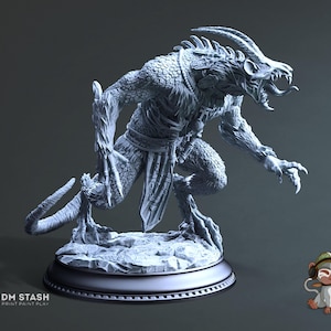 Könnte beinhalten: Eine graue, detaillierte Miniatur eines monströsen Wesens mit einem langen Schwanz, scharfen Krallen und einem reptilienartigen Kopf. Das Wesen ist in einer dynamischen Pose dargestellt, mit dem Kopf zur Seite gedreht und den Krallen ausgestreckt. Die Miniatur steht auf einem runden Sockel mit einer strukturierten Oberfläche.