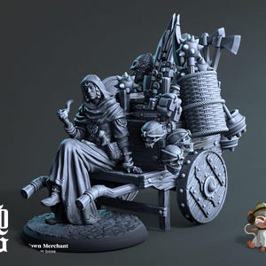 Peut inclure: Une figurine miniature peinte en gris représentant un personnage à capuchon assis sur un chariot rempli de diverses armes et outils. Le chariot a une grande roue en bois et un panier sur le côté. Le personnage tient un petit objet dans sa main. La miniature est sur une base ronde avec le texte "Town Merchant" et "w base" imprimé dessus.