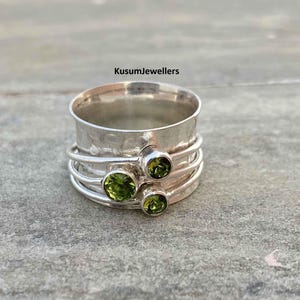 Peridot Edelstein Spinner Ring: Sterling Silber Breitband, Boho Style