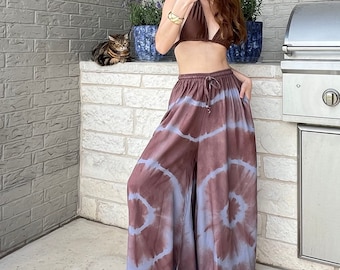 Pantaloni boho tie-dye, Pantaloni tie-dye a gamba larga Regalo per un amico Pantaloni estivi tie-dye Pantaloni da spiaggia tie-dye Pantaloni boho Abbigliamento estivo Abbigliamento da spiaggia