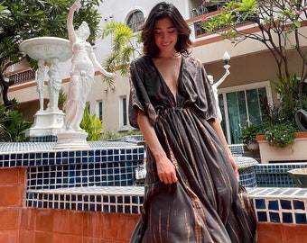 Hand tie dye maxi kaftan, Tie dye Oversized Caftan, Boho Maxi kaftan, Tie dye Boho maxi dress, gift for mom, Resort wear