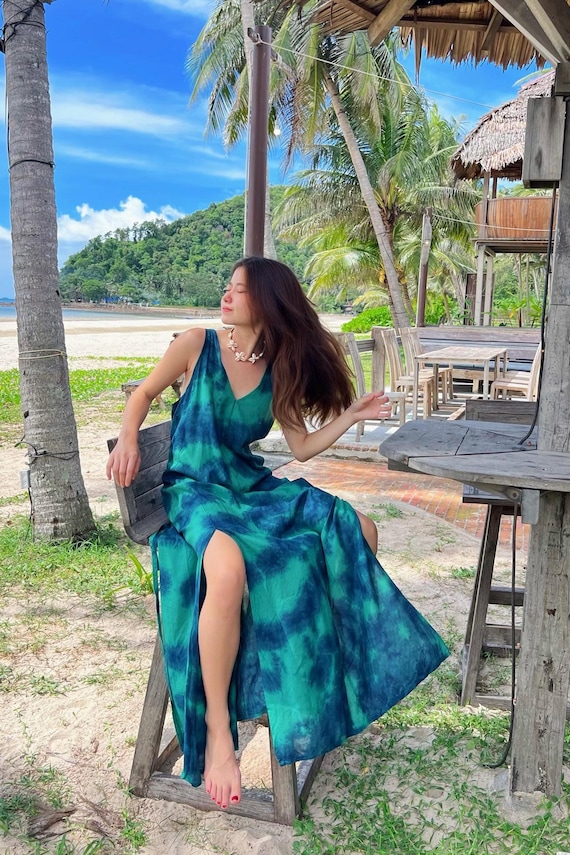 Green Tie dye Goddess Maxi Dress, Boho Oversized Maxi Dress Beach Long Dress Vacation Outfit Resort Wear Summer Holiday Dress Gift for her