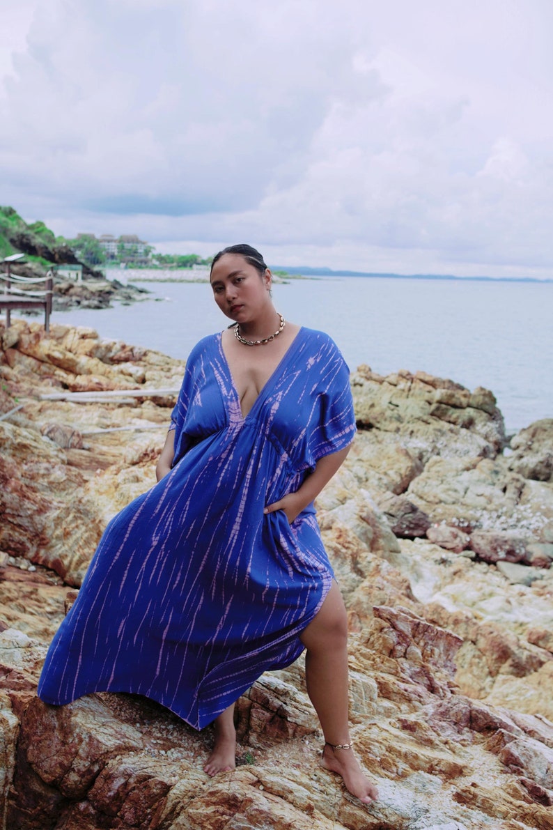 Blue Tie Dye Long Kaftan, Boho Oversized Caftan Tie Dye Plus size Kaftan dress Goddess dress, Resort wear Beach Coverup Holiday Gift for her