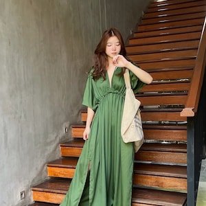 Boho Green Kaftan, Boho Goddess maxi dress, Bohemian kaftan,  resort dress, green caftan, stylish, holiday dress, beach dress, gift for her