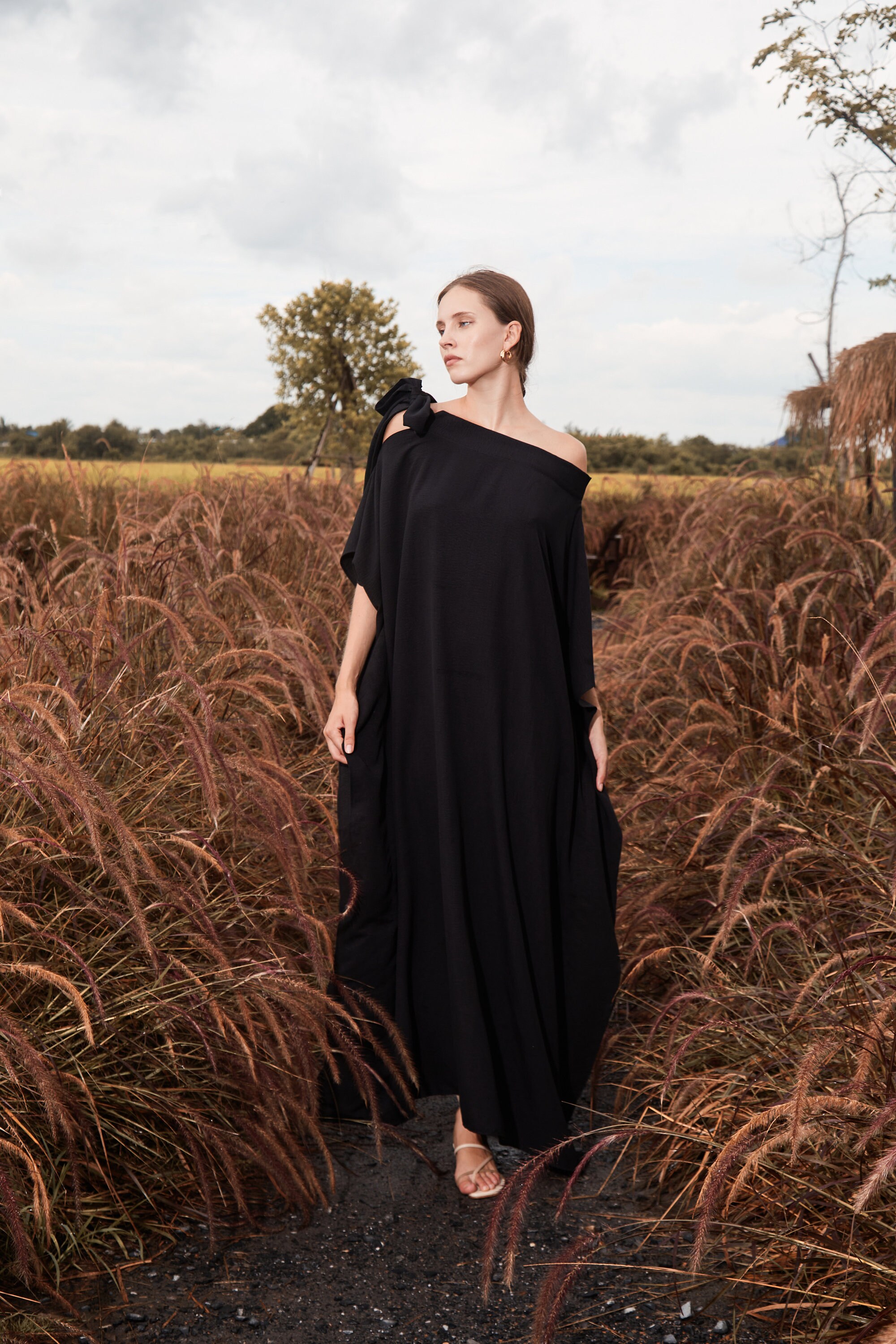 black kaftan dress long Black Kaftan Dress, Oversized Kaftan Dress, off Shoulder Dress, Black Maxi  Dress, Resort Wear, Oversized Caftan, Resort Dress, Minimalist