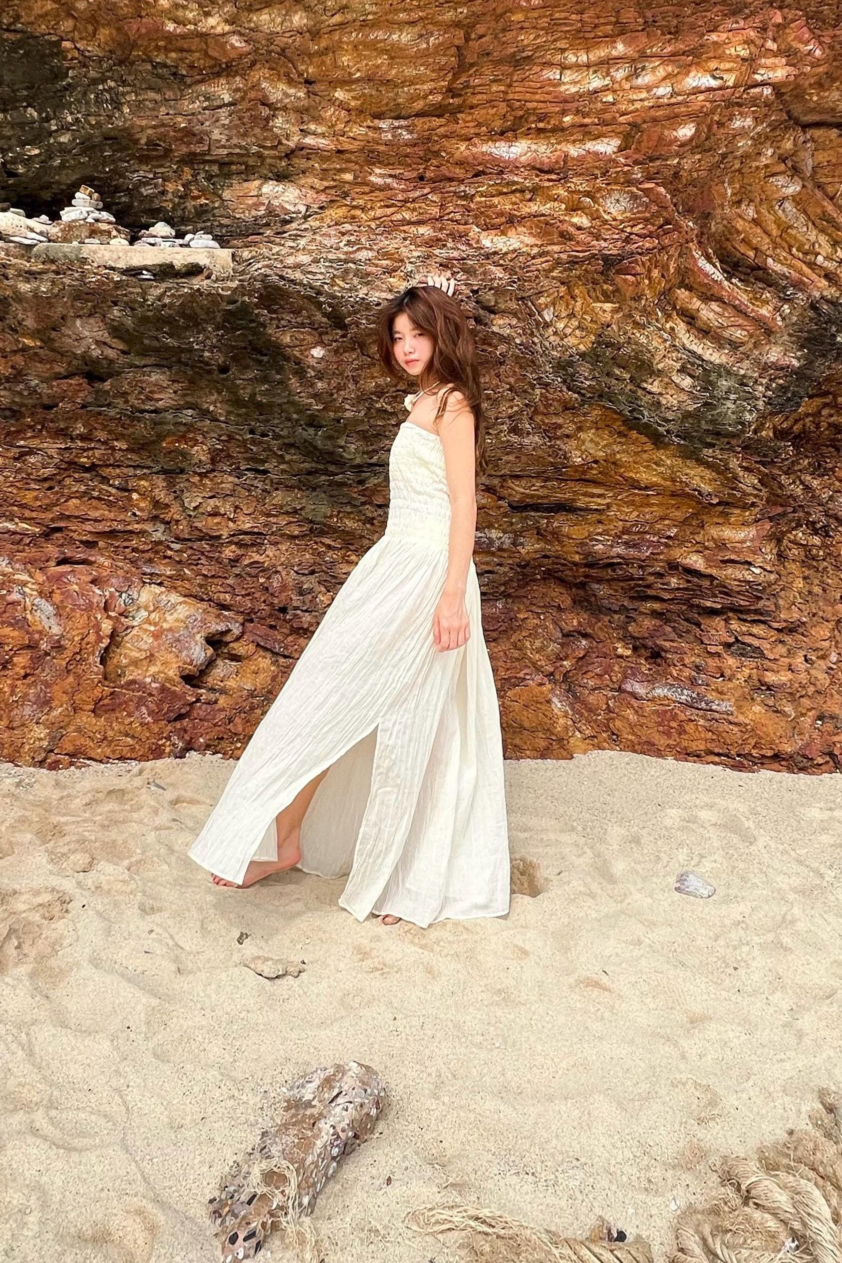 western beach dress for women Wedding dress Venus main image 1