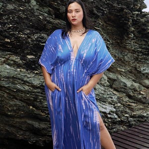 Blue Tie Dye Long Kaftan, Boho Oversized Caftan Tie Dye Plus size Kaftan dress Goddess dress, Resort wear Beach Coverup Holiday Gift for her