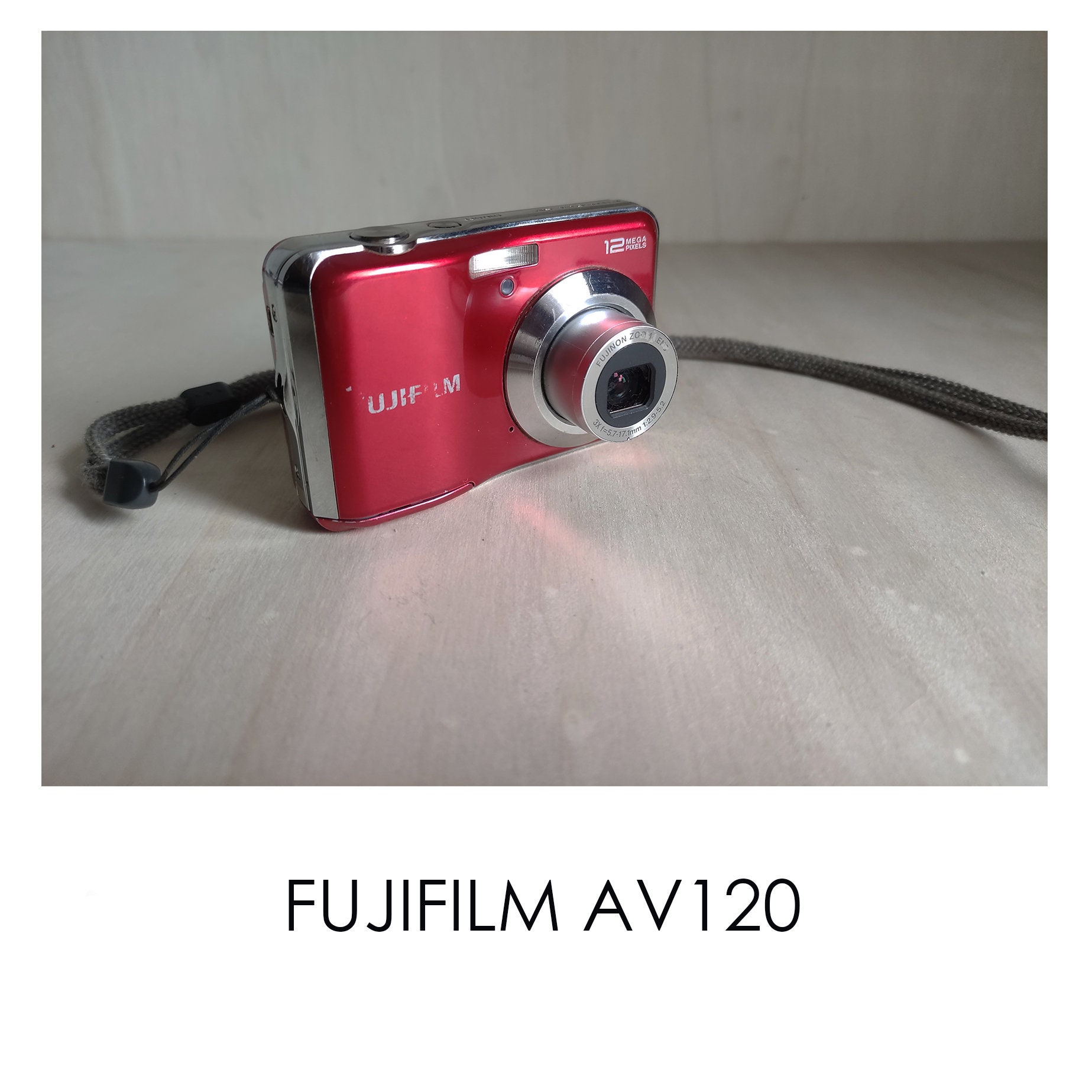 Cherry Red Fujifilm AV120 -- 12MP -- Y2K Digicam Digital Retro CCD Sensor Camera