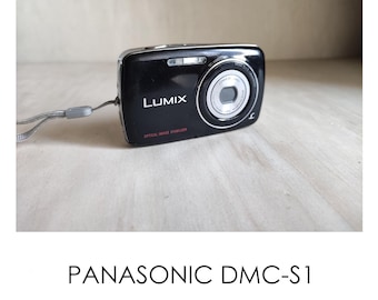 Panasonic Lumix FX01 -- 6.4MP -- Y2K Digicam Digital Retro CCD