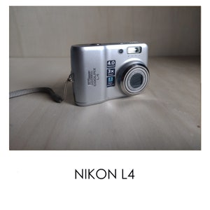 Rare Nikon Coolpix S2 -- 5.1MP -- Y2K Digicam Digital Retro CCD
