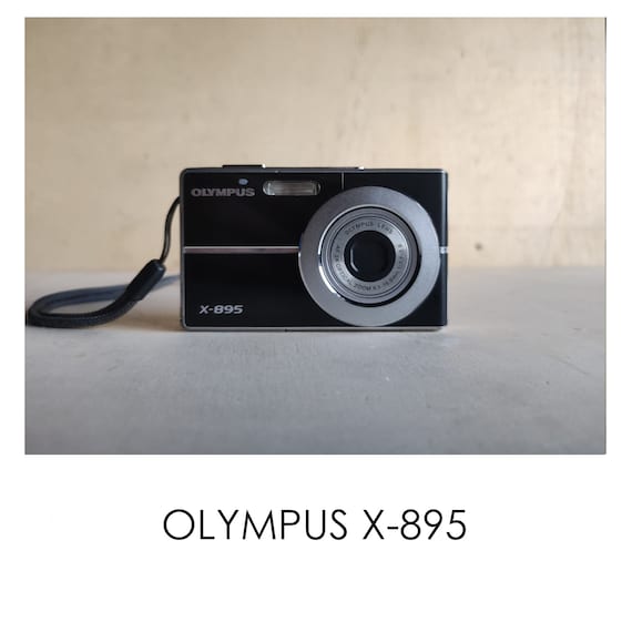 Olympus X-895 -- 12MP -- Y2K Digicam Digital Retro CCD