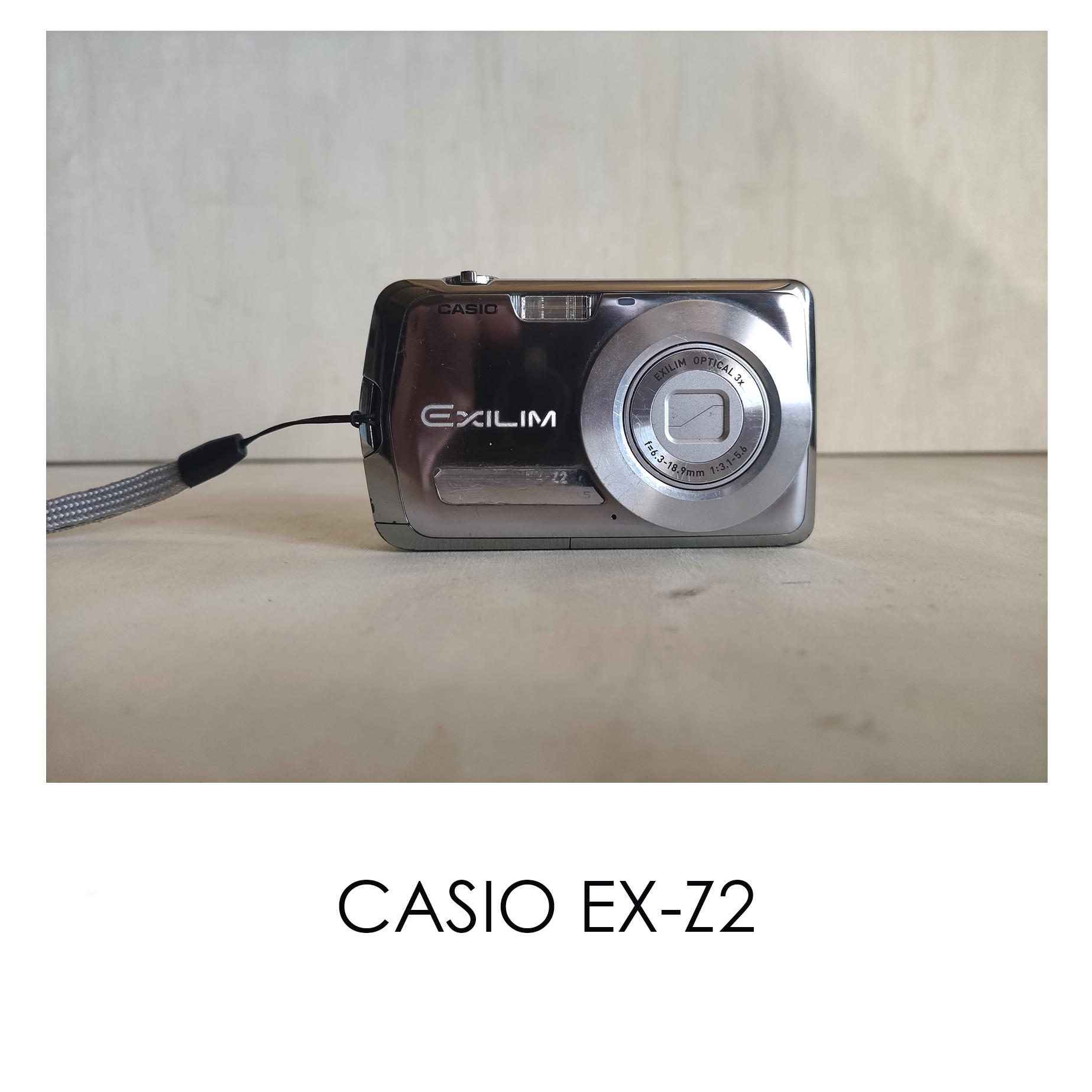 mIRROR Casio Exilim EX-Z2 -- 12.1MP -- Y2K Digicam Digital Retro CCD Sensor Camera