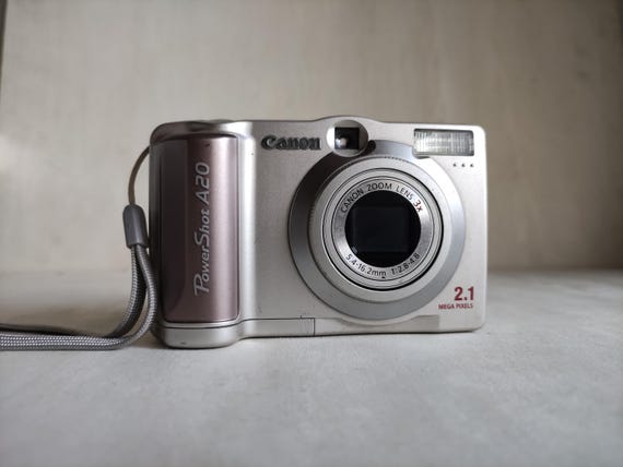 Vintage Canon A20 -- 2.1MP -- Y2K Digicam Digital Retro CCD