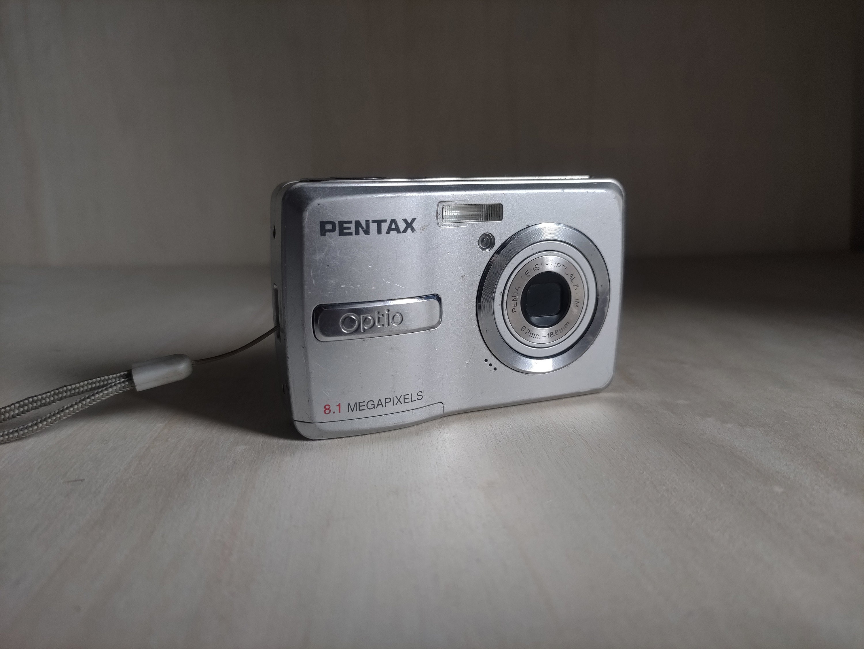 名機動作品 平成レトロ Y2K CCD PENTAX OPTIO 230 自撮り 名機動作品 平成レトロ Y2K CCD PENTAX OPTIO 230 自撮り - メルカリ
