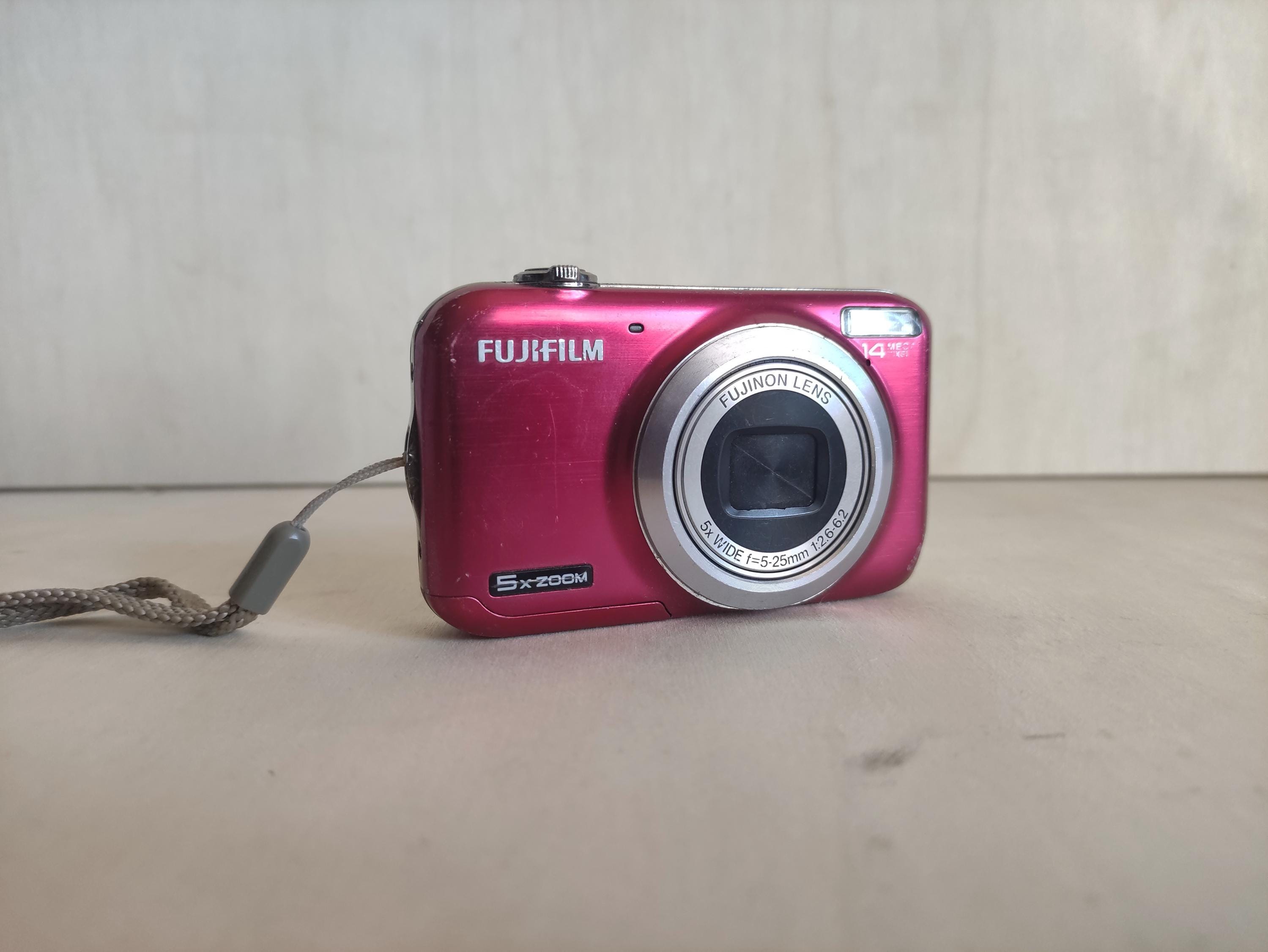 Pink Magenta Fujifilm JX300 -- 12MP -- Y2K Digicam Digital CCD