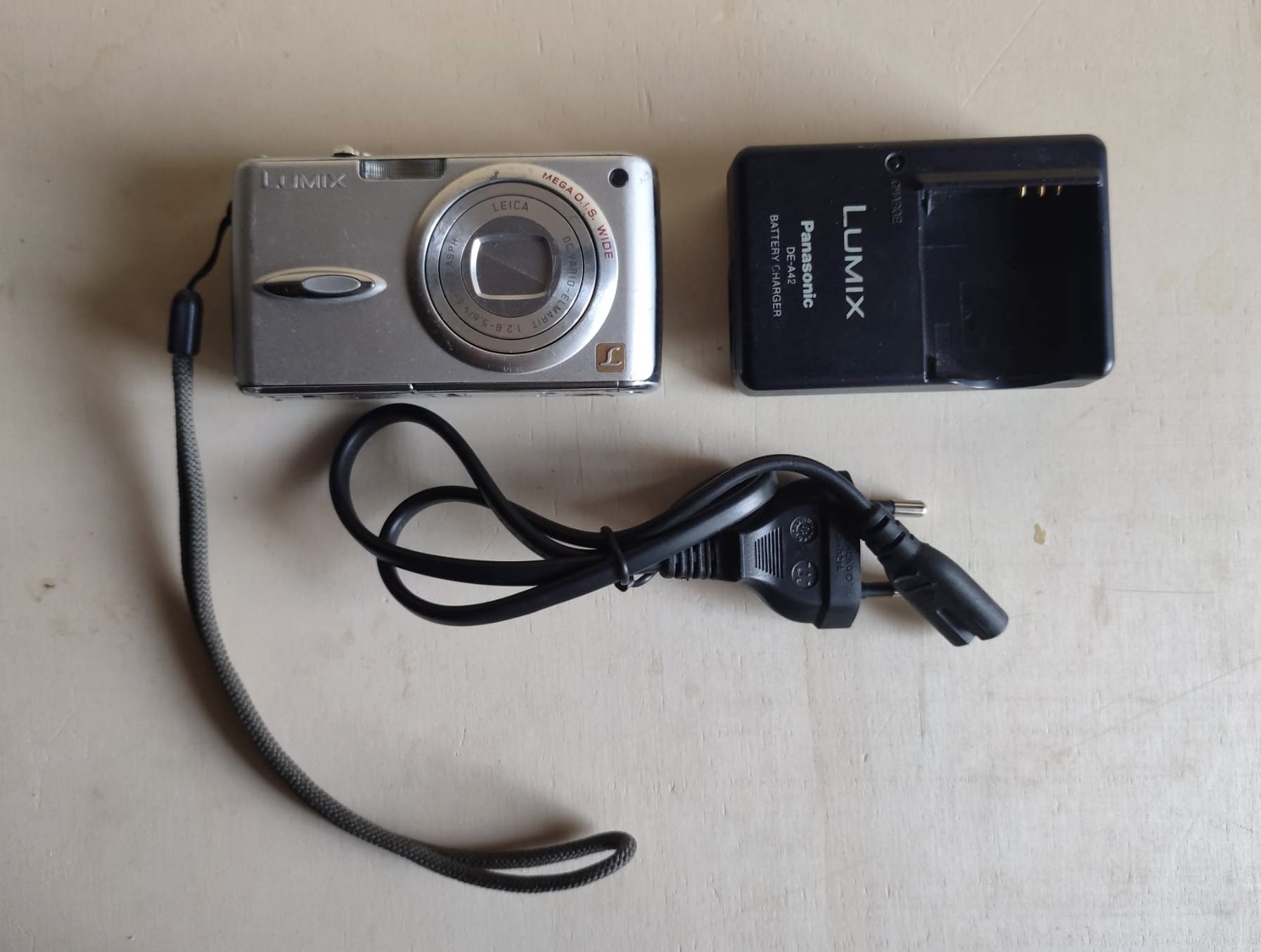 【作例あり】Panasonic LUMIX DMC-FX30 CCDセンサー パナソニック DMC-FX30 作例 - PhotoXP