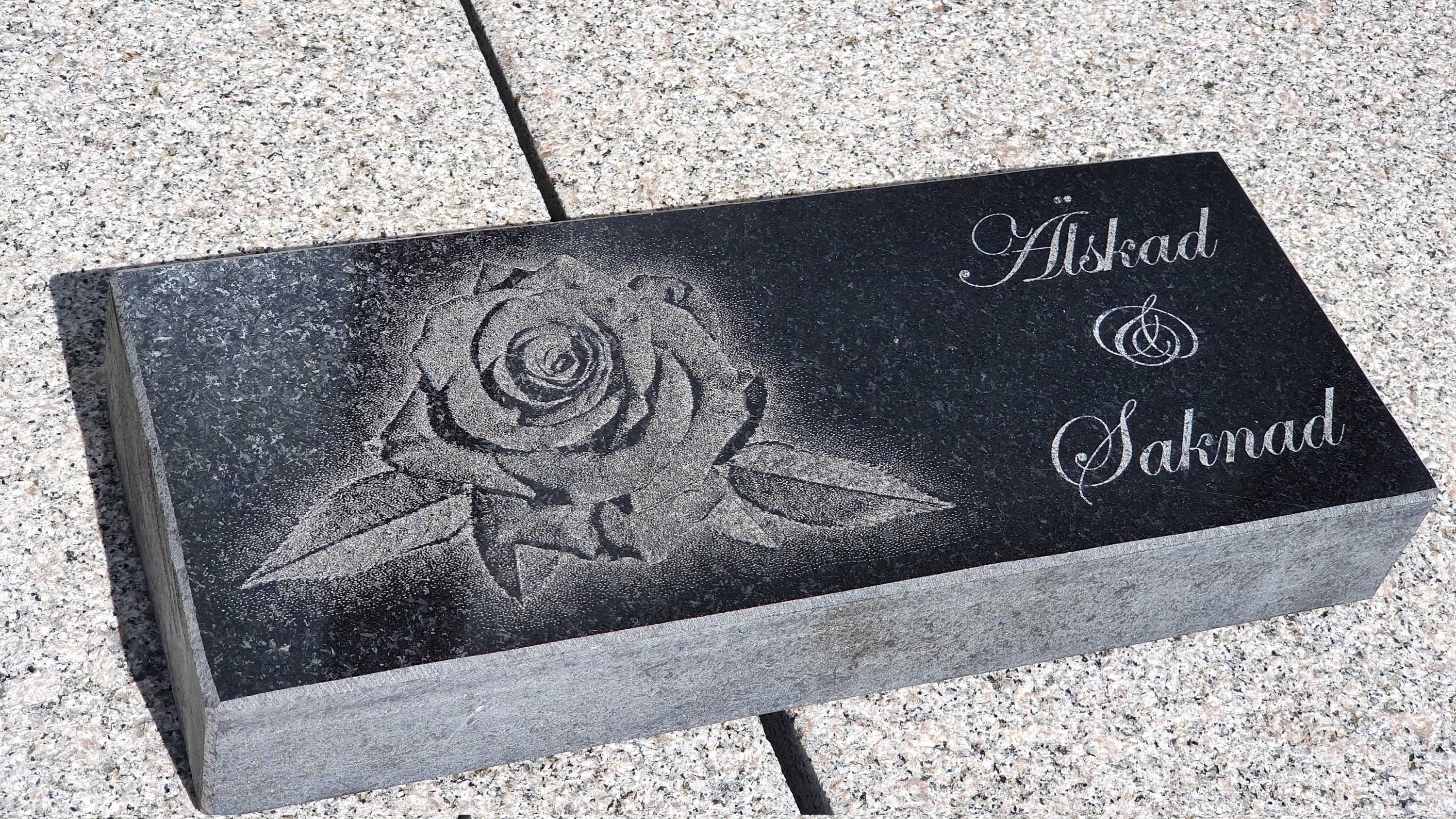 Decoración de tumbas de granito negro sueco Etsy