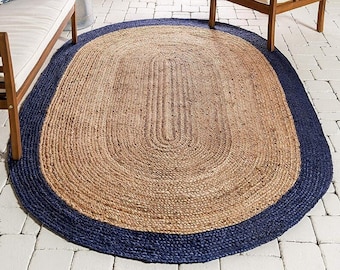 Handgefertigter ovaler Juteteppich mit marineblauer Umrandung | Geflochtener Naturfaser Teppich | Wollteppich für Wohnzimmer