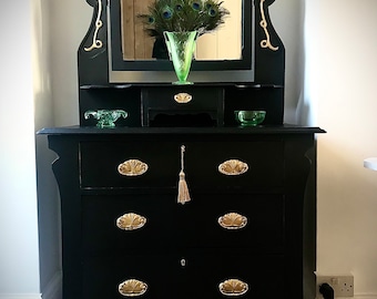 Dresser Edwardian