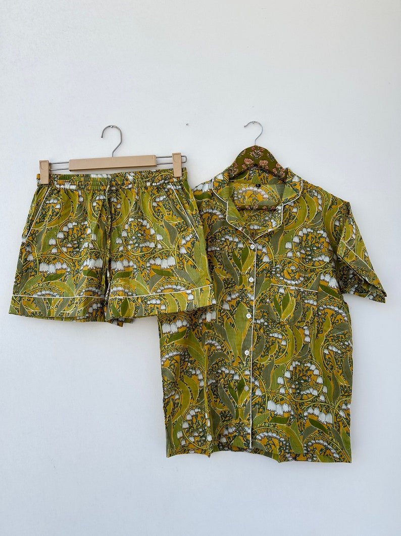 Floral Matching Cotton Pajamas Shirt Short Pant Set for Holidays Daily ...