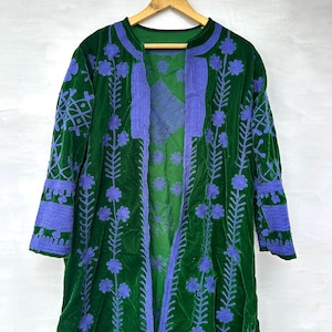 Silk embroiderd Long Velvet Jacket