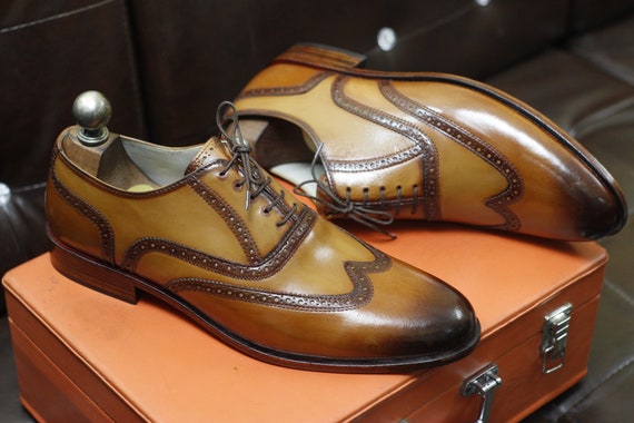 Gold tip dress shoes shop