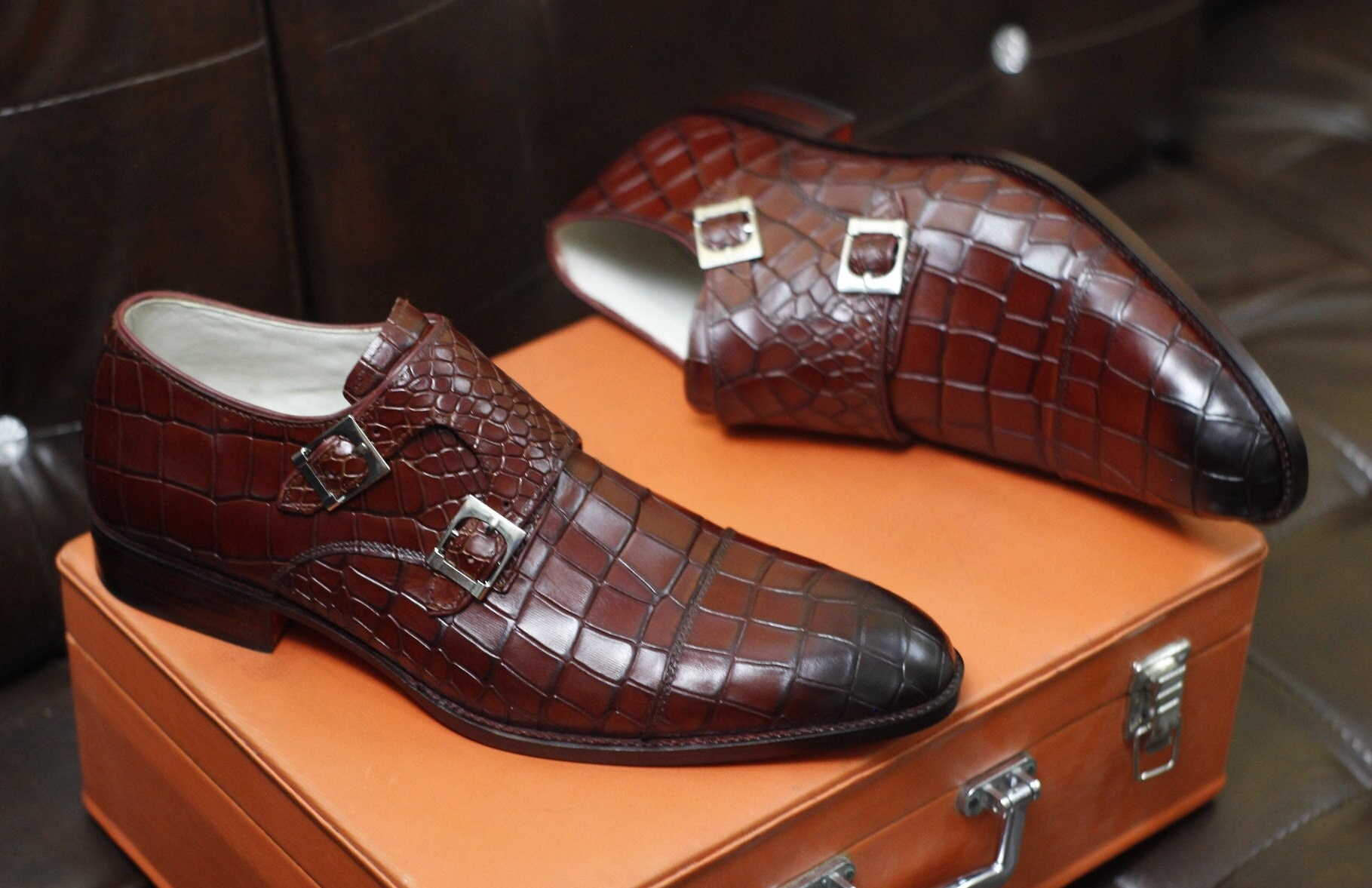 Handmade men brown crocodile shoes, men double monk dress shoe