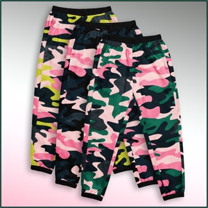 Girls pink hotsell camo pants