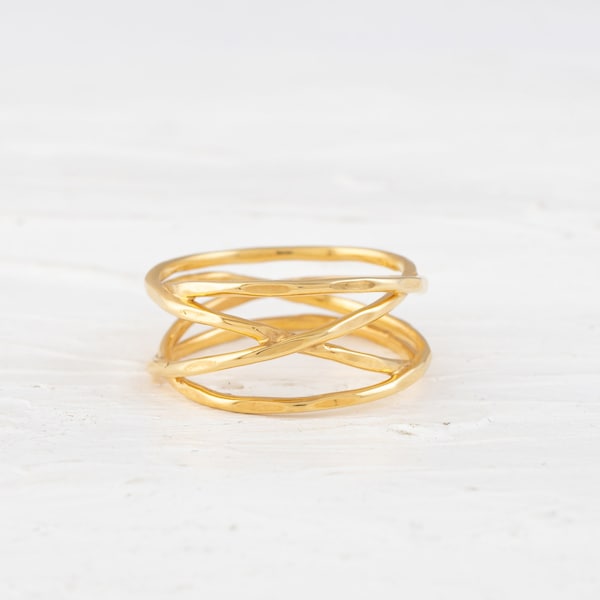 Infinity Criss Cross Ring, Geometric Ring, Yellow Gold Vermeil Ring, Weave Entangle Thump Ring, Gift For her, Criss Cross Band Ring, X Ring