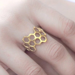 Honeycomb Ring, Honeycomb Jewelry, Gold Ring, Bee Inspired Jewelry, 14K