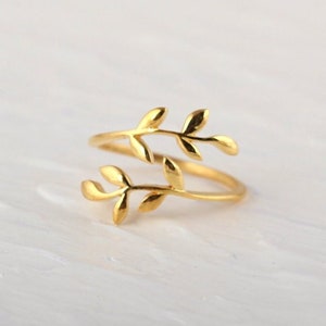 Olive Leaf Ring, Minimal Stackable Ring, 14K Gold Vermeil Ring, Leaf Ring, Christmas Gift, Simple Gold Ring, Yellow Gold Ring
