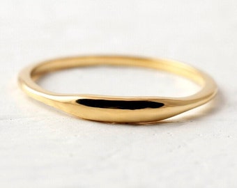 14k Gold Vermeil Thin Signet Ring, Signet, Holiday Gift, Signet Ring, Simple Signet Ring, Unique Signet Ring, Gold Signet Ring, Dainty Ring