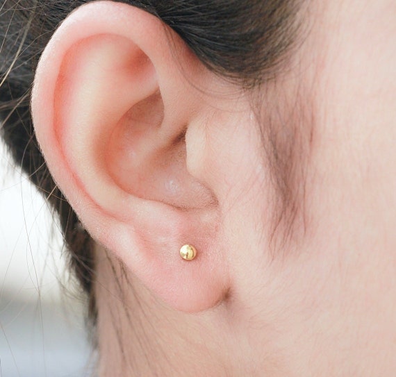 Round Brilliant Lab Diamond Stud Earrings