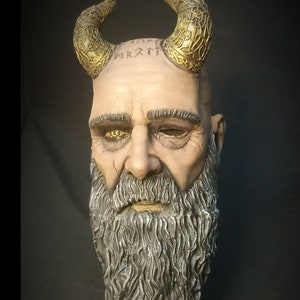 God Of War Mimir&#39;s Head Headphone Stand