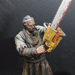Leatherface texas chainsaw Figure