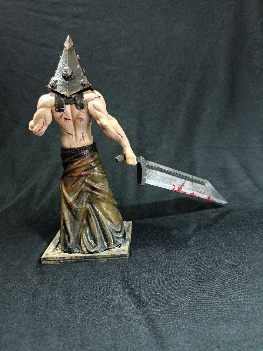 Handmade Silent Hill - Pyramid Head (25 cm) Figure Buy on