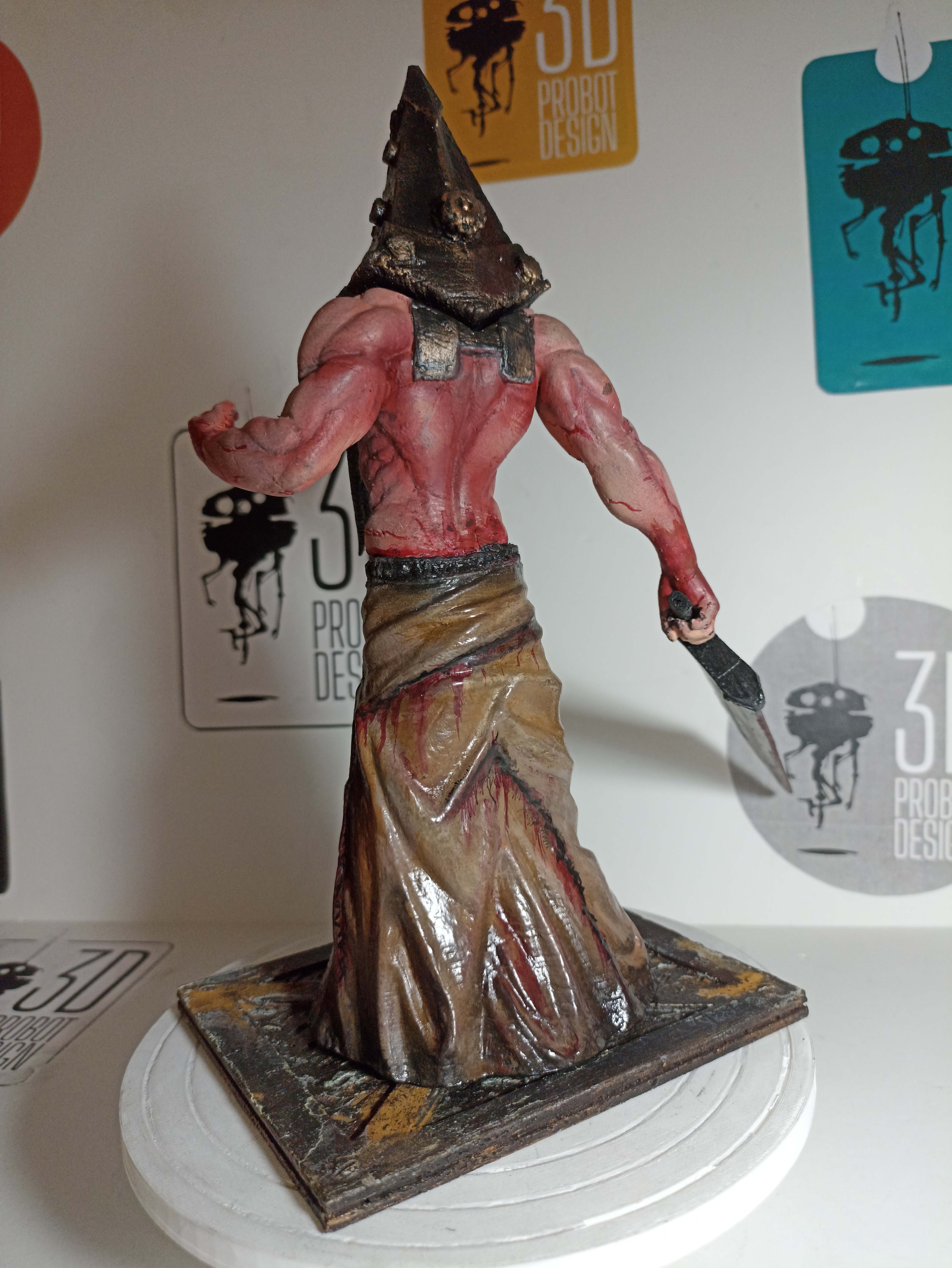 Pyramid head build Silent Hill Props by Twisted Endeavours