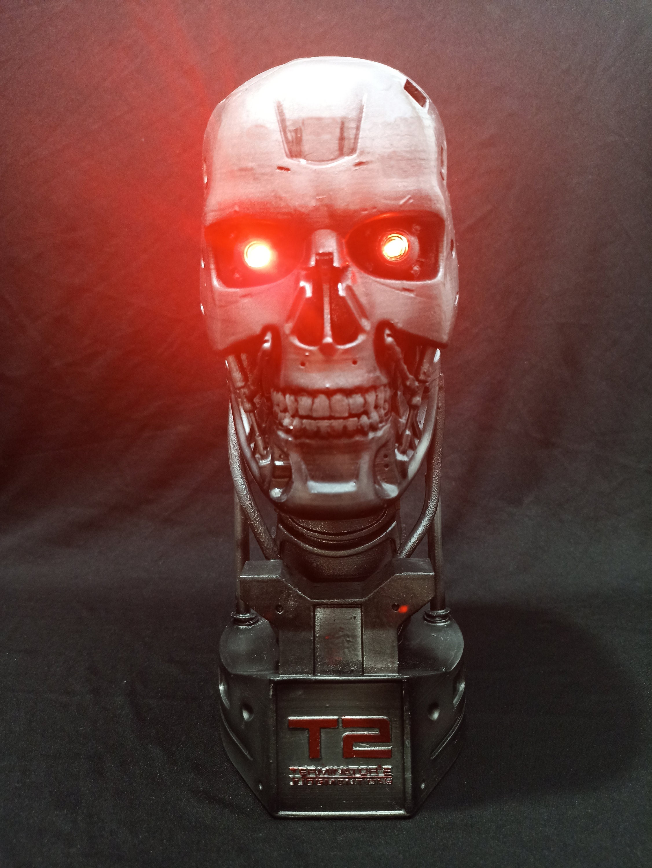 T-800 Terminator Bust - Etsy Canada