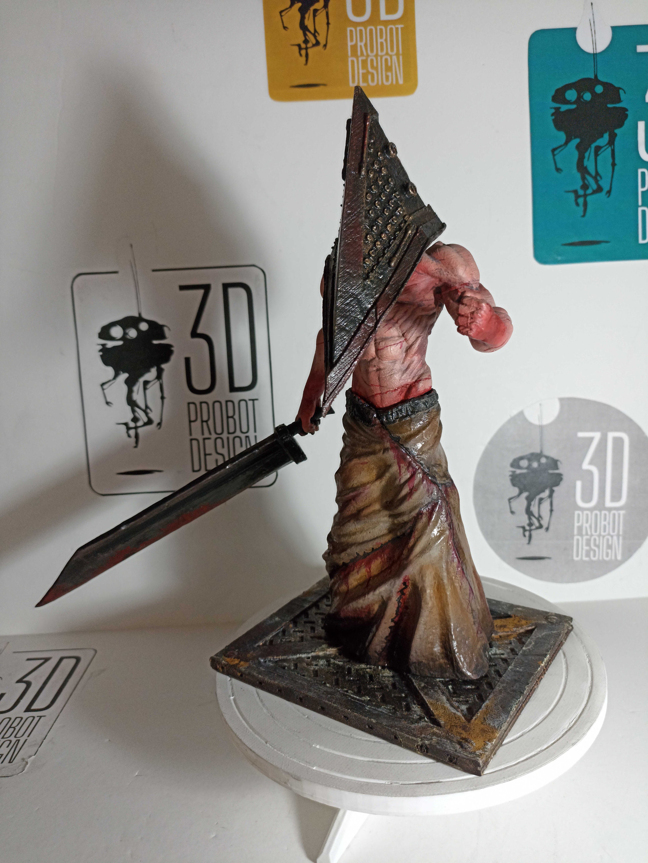 Pyramid head build Silent Hill Props by Twisted Endeavours