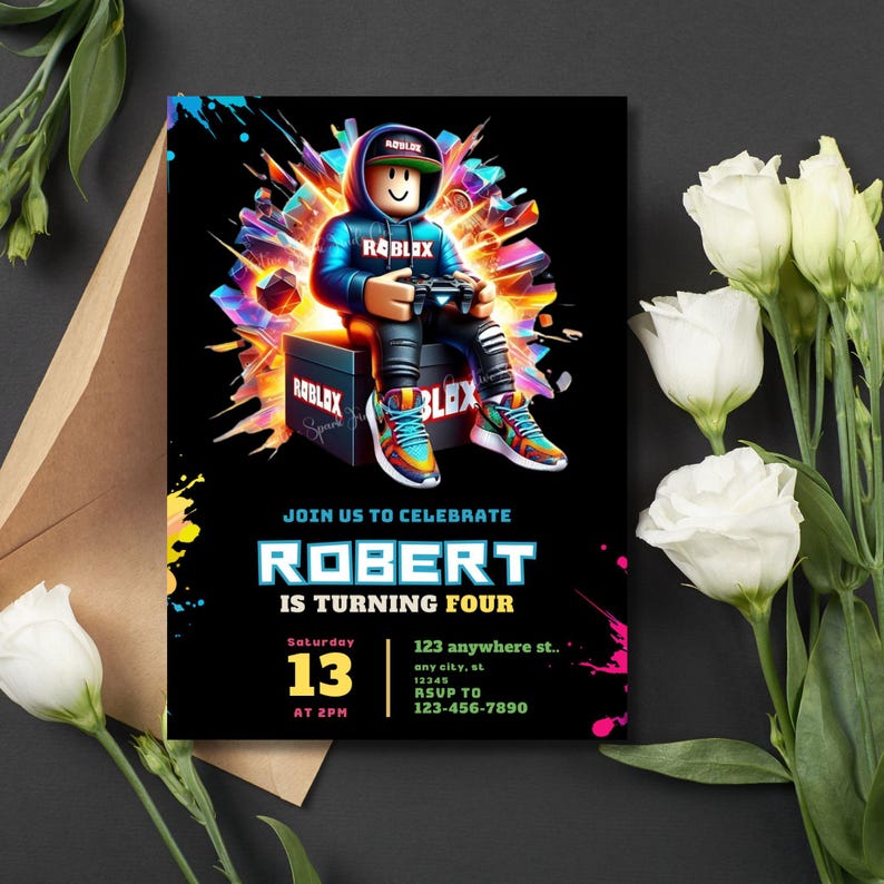 K&ouml;nnte beinhalten: Schwarze Geburtstagseinladung mit einer Roblox-Figur, die einen Gamecontroller h&auml;lt. Die Einladung lautet "Feiern Sie mit uns, Robert wird vier" mit Datum, Uhrzeit und Adressdetails. Bunte grafische Elemente umgeben das zentrale Bild.